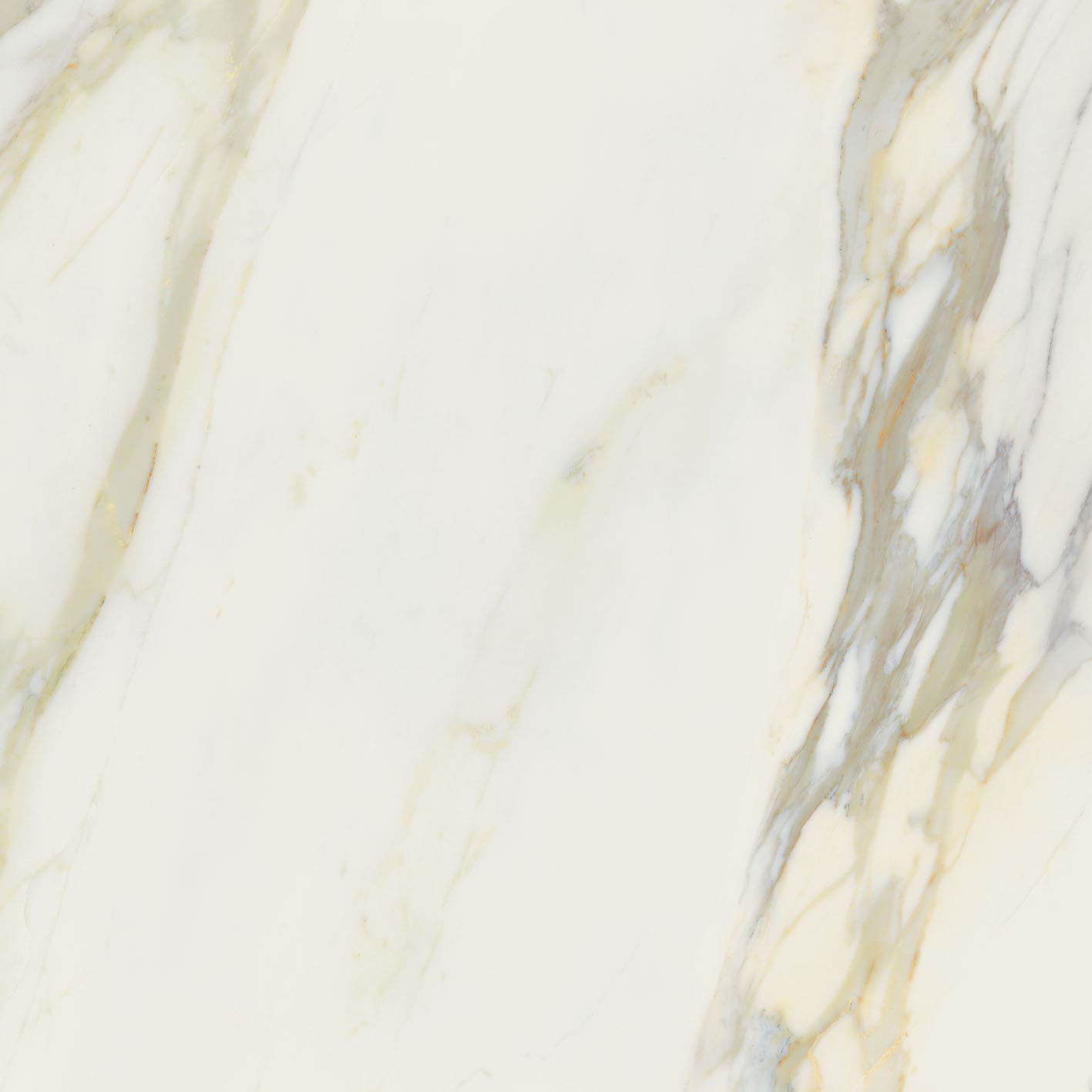 Imitasjon av marmorfliser med hvit, grå og beige toner