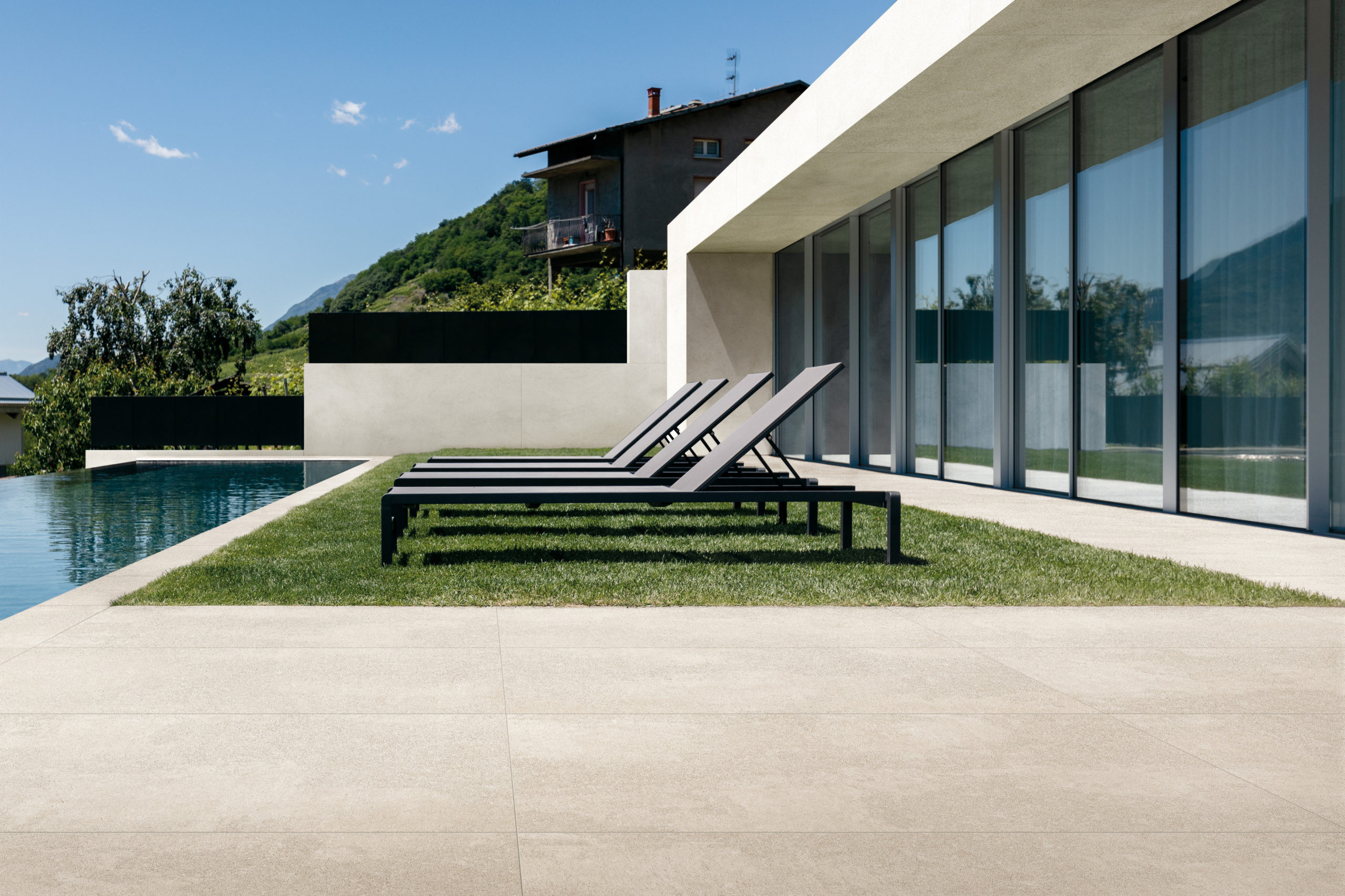 SERVIZIO 6 Amb 5 dust white 120x240 brown 6mm sand white 60x120 ivory 120x120 mod